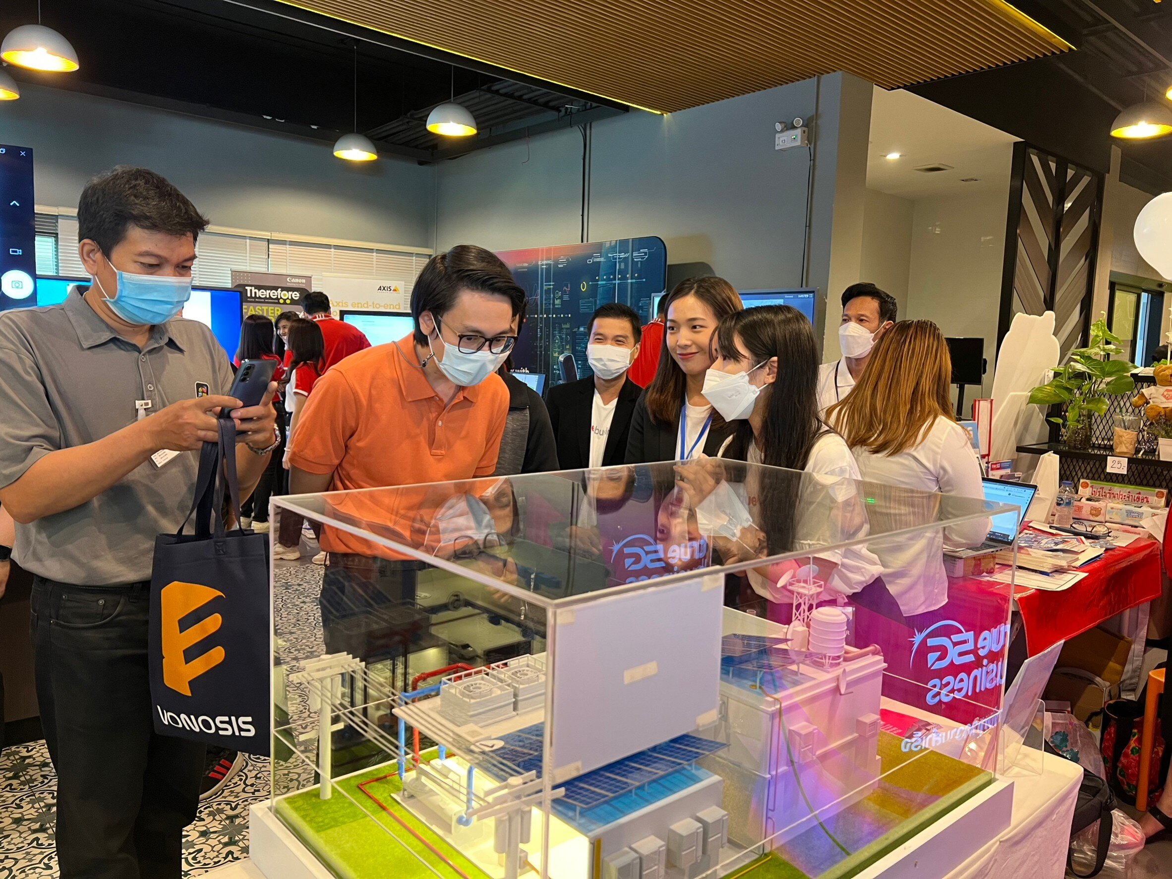 TrueBusiness Showcases Factory Biz-Tech Solutions at Nanyang Textile's IT Open House 2023