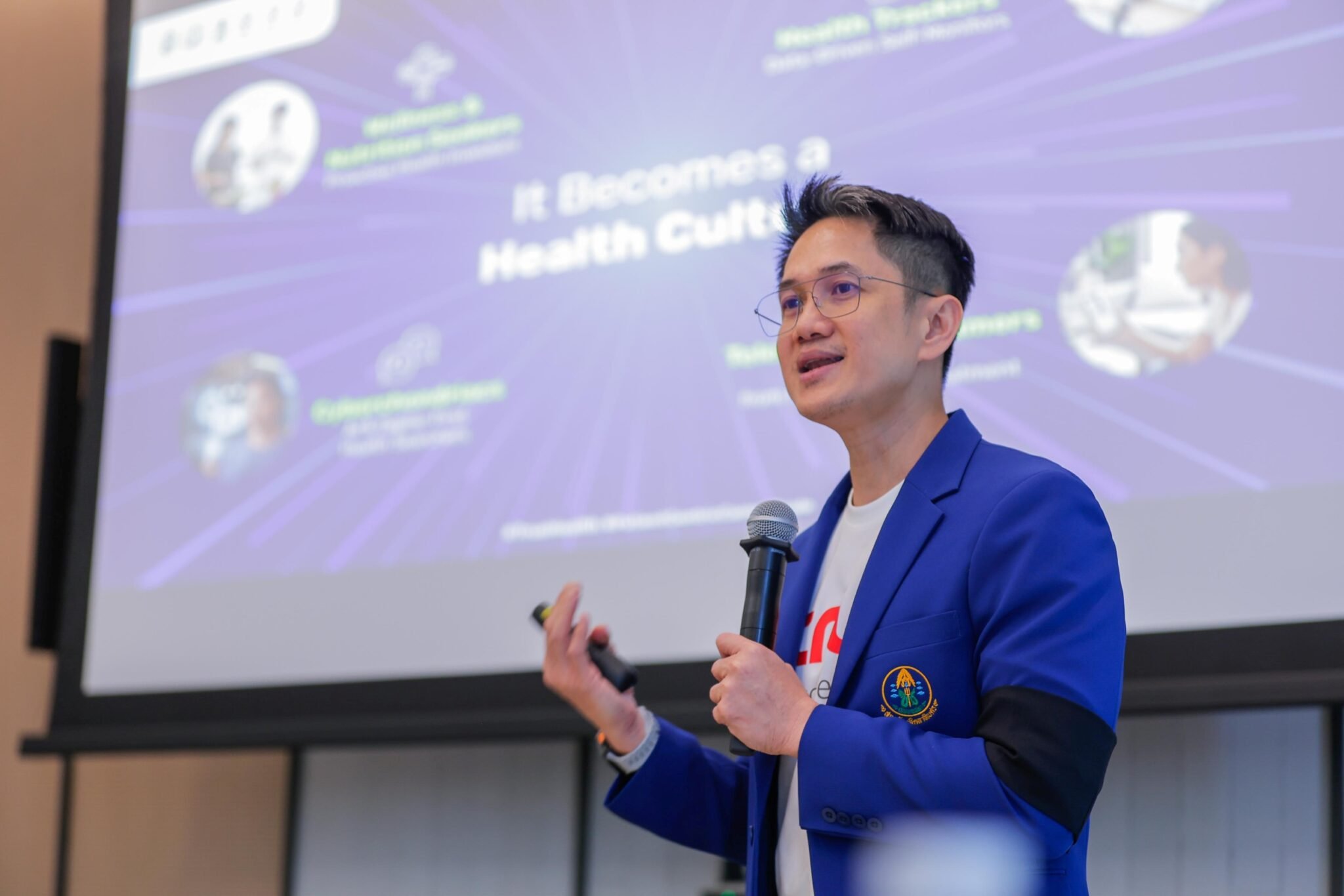 015-4-ทรูบิสิเนส-เปิดยุทธศาสตร์-Patient-Centric-Care-at-Scale-2048x1366